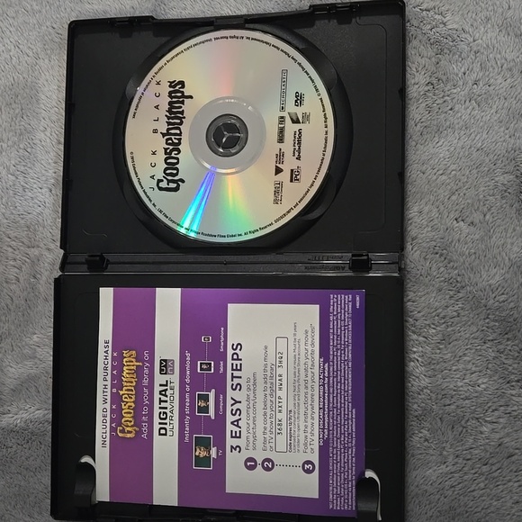 Goosebumps DVD with Colorful Cover Art - Picture 3 of 3